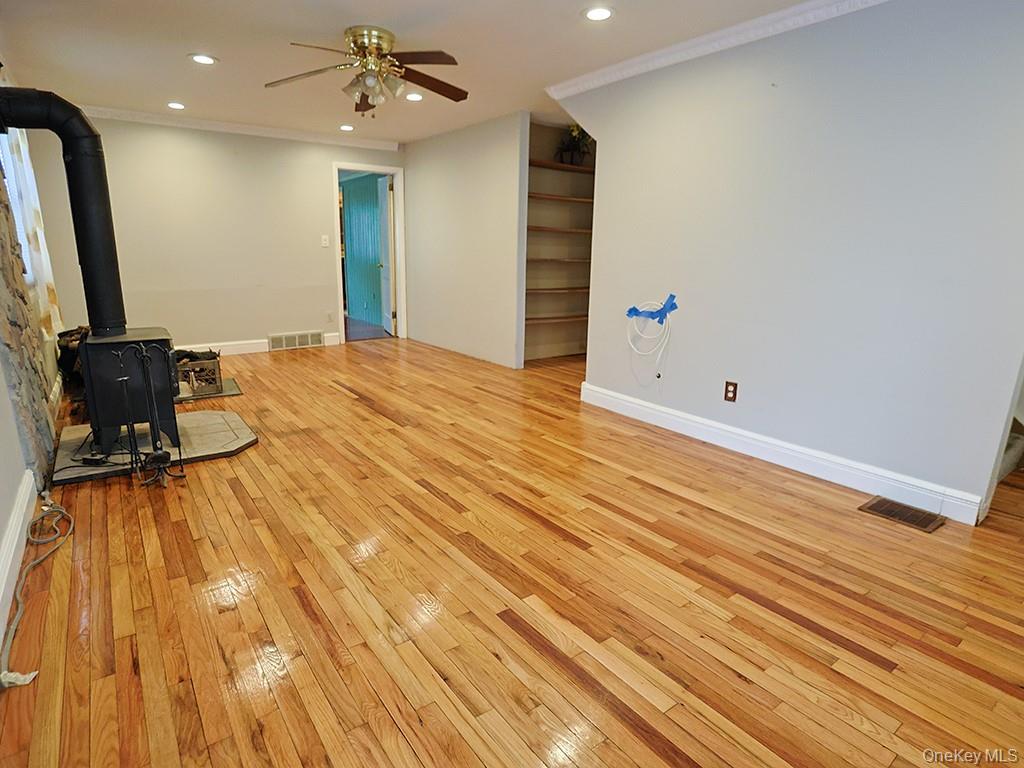 68 Weaver Street Property Photo 14