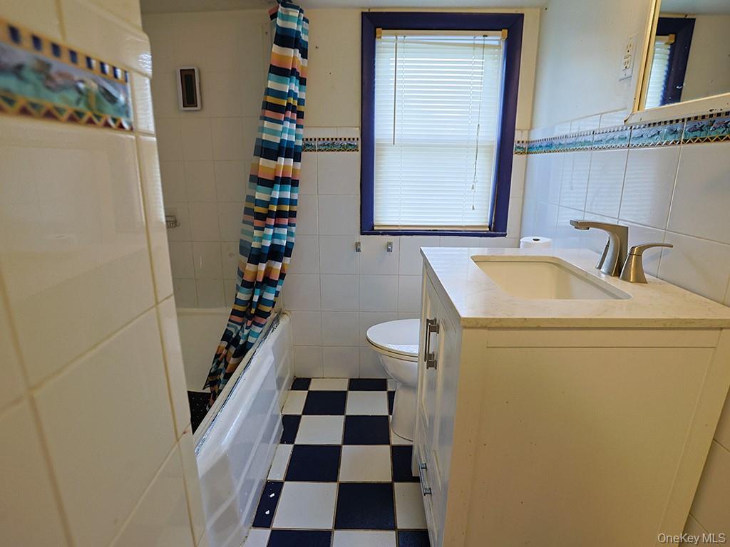 68 Weaver Street Property Photo 22
