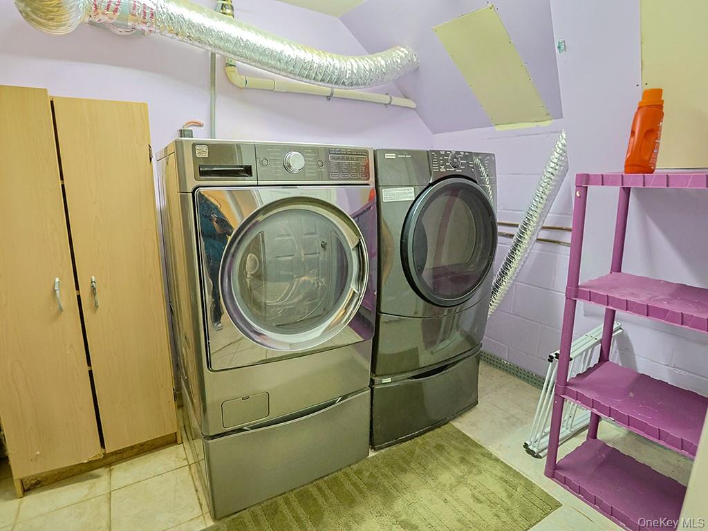 68 Weaver Street Property Photo 28