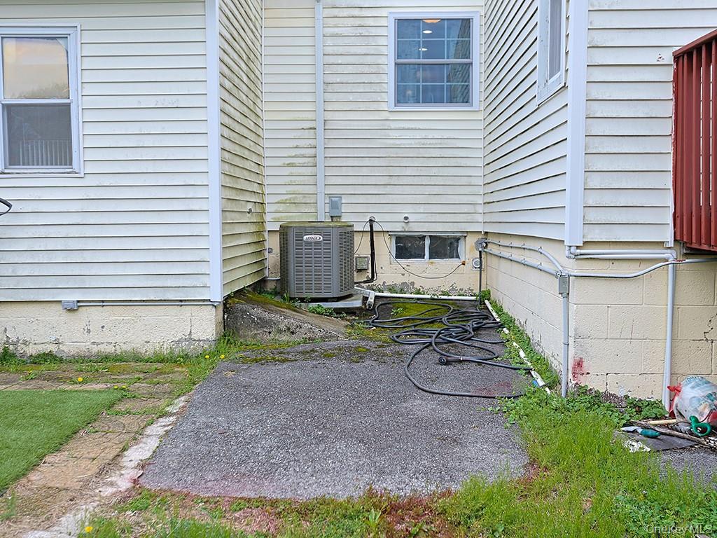 68 Weaver Street Property Photo 40