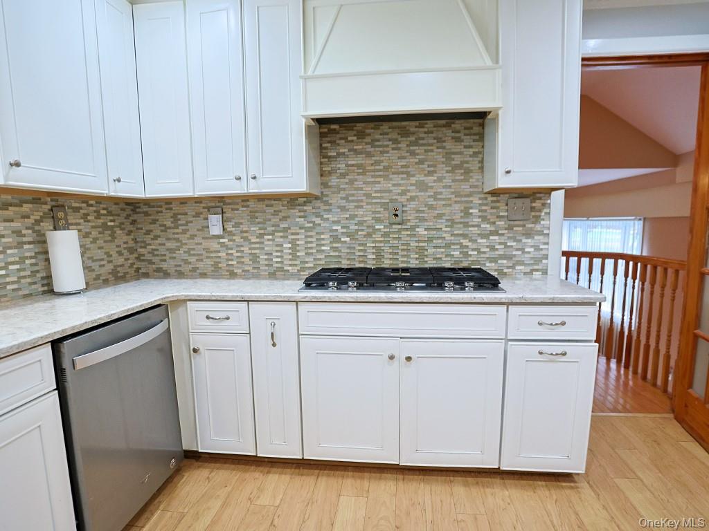 68 Weaver Street Property Photo 43