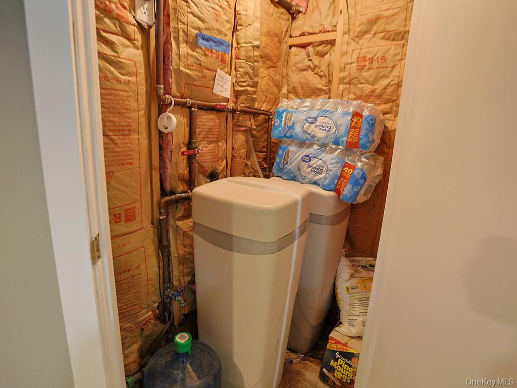 68 Weaver Street Property Photo 44