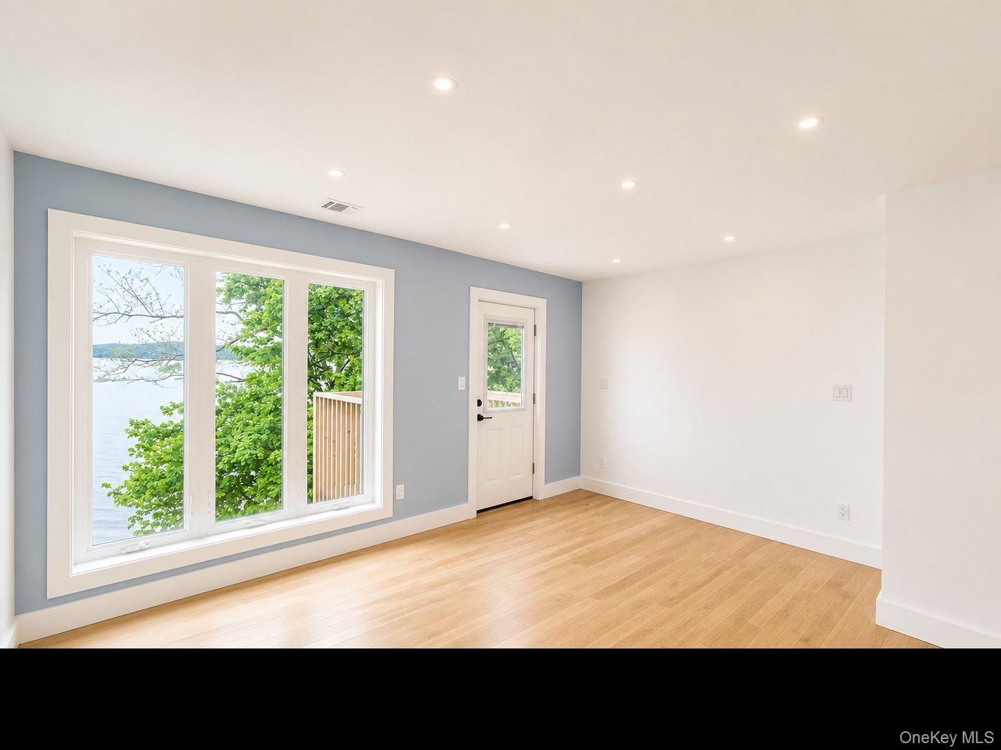44 Riverside Avenue Property Photo 17