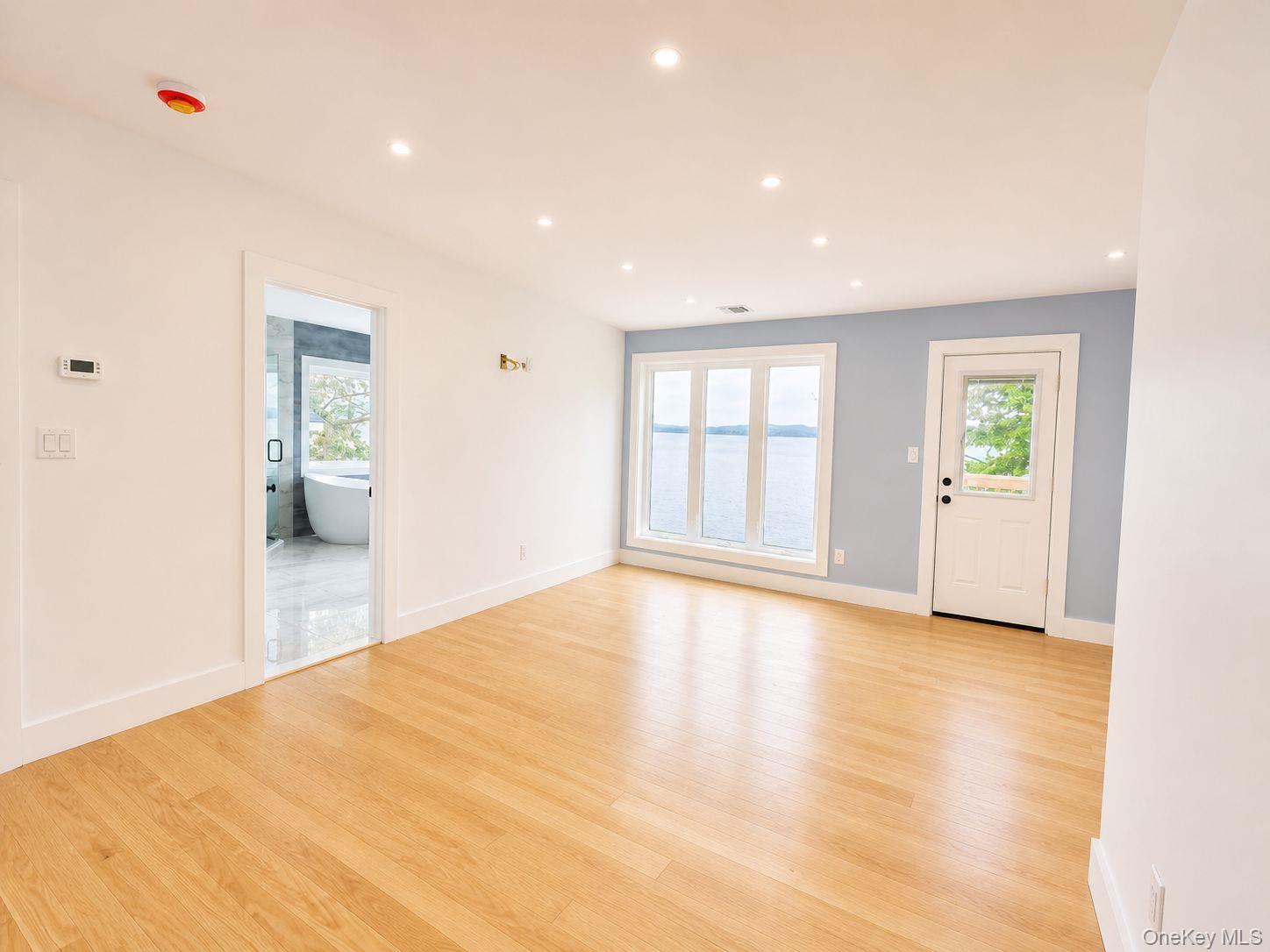 44 Riverside Avenue Property Photo 19