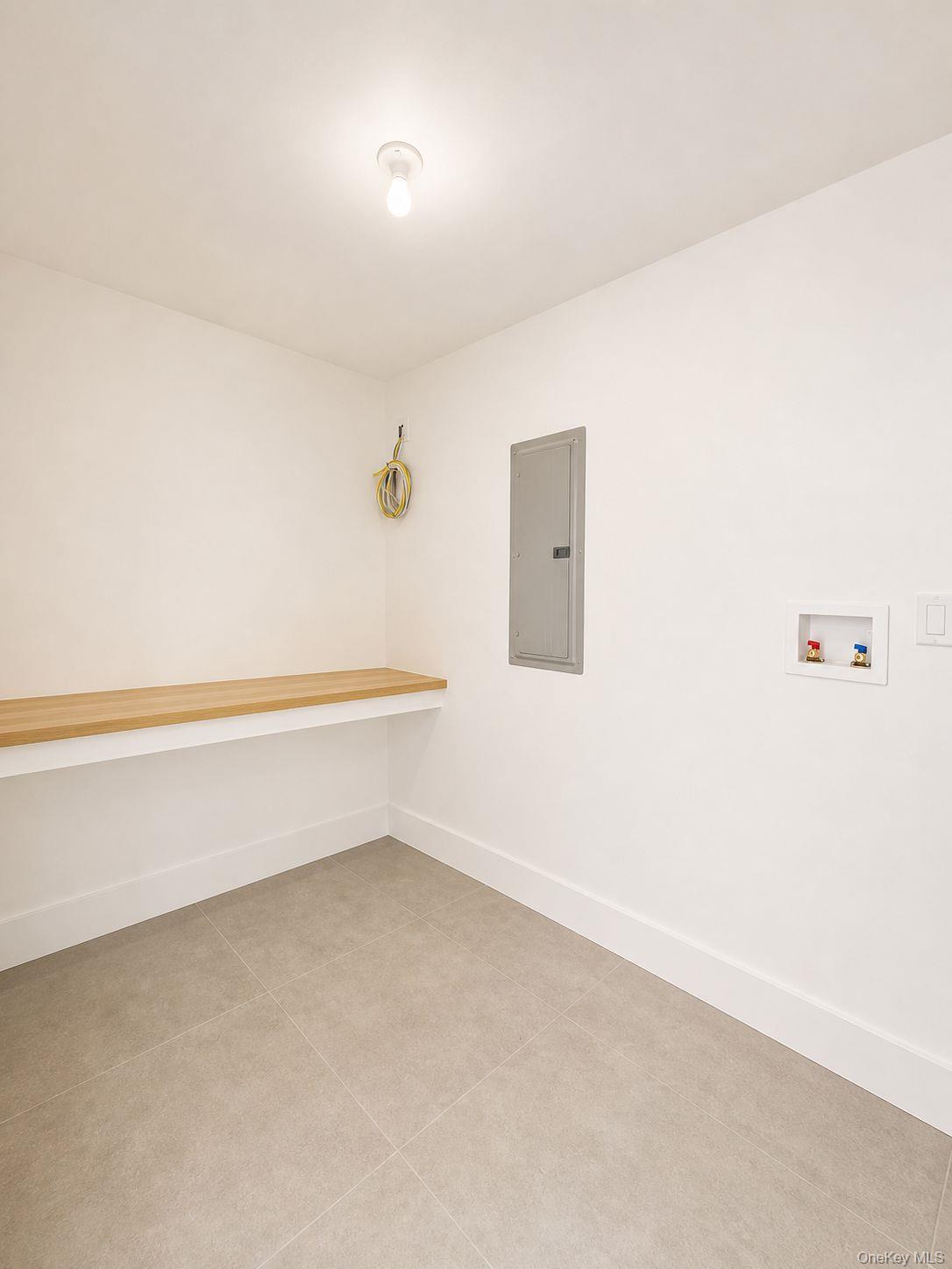 44 Riverside Avenue Property Photo 23