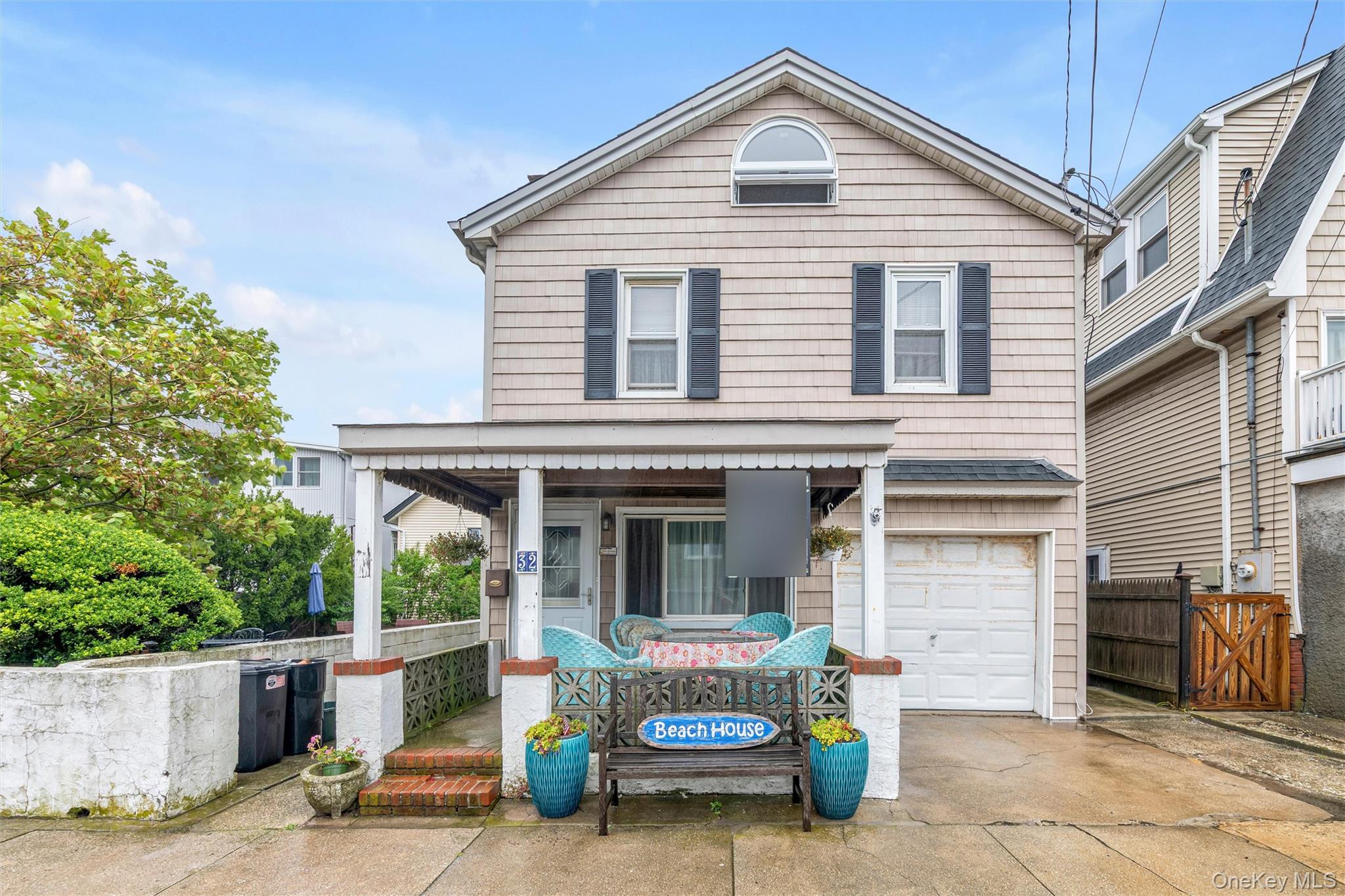32 Buffalo Avenue Property Photo 1