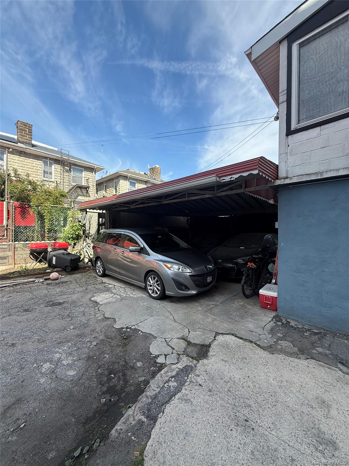 1129 Beach Avenue Property Photo 4