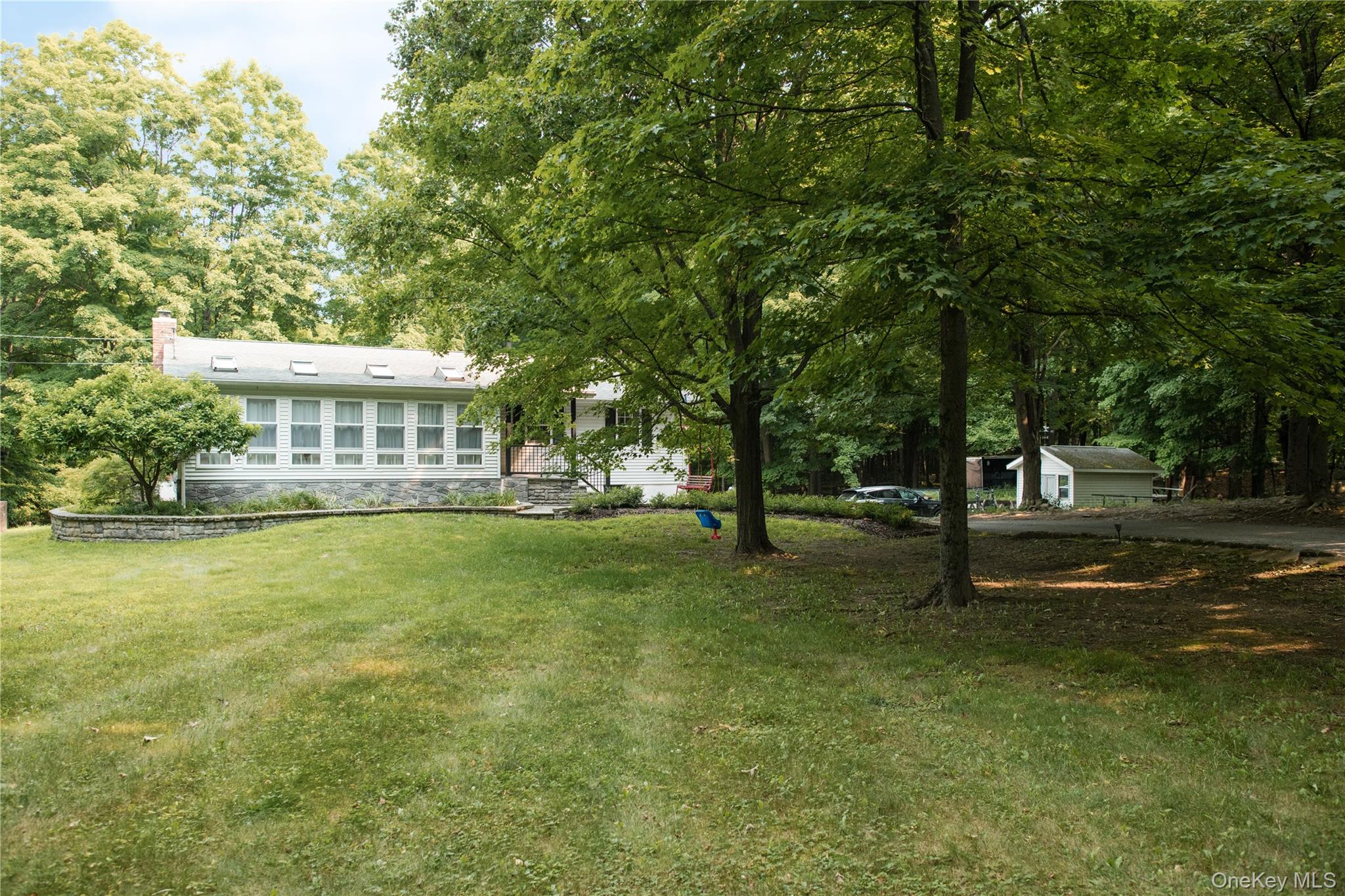 72 Old Quaker Hill Road Property Photo 4