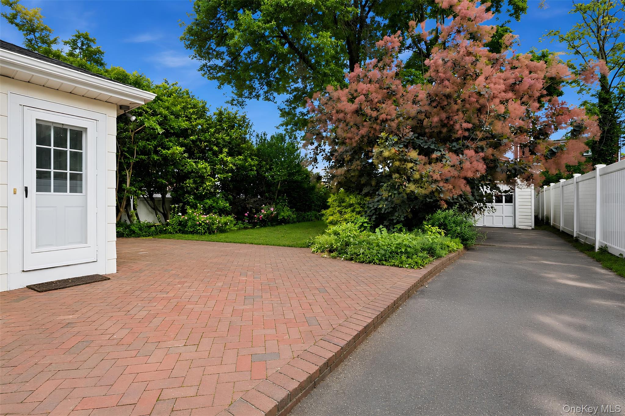 180 Primrose Road Property Photo 22