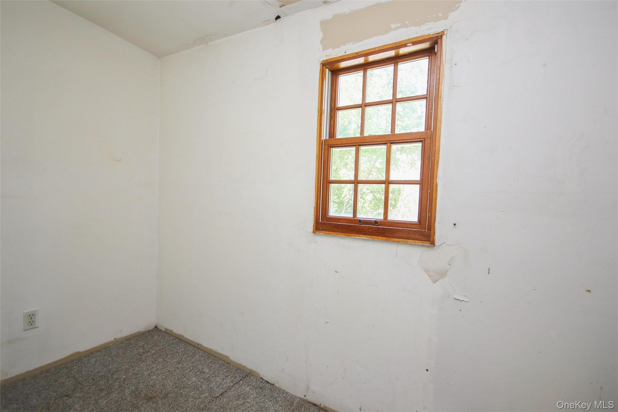 19-21 E Main Street Property Photo 32