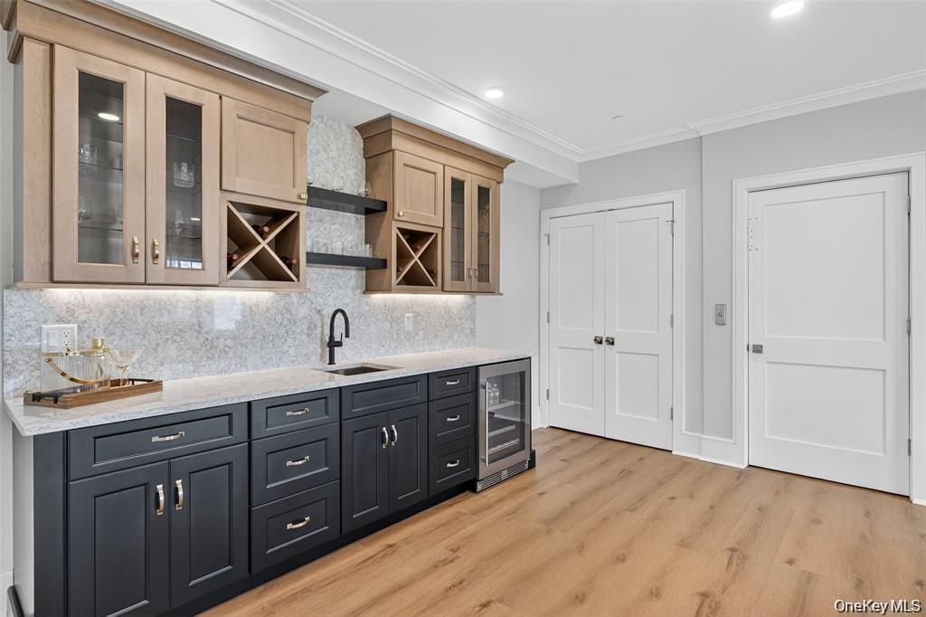 1816 Soundview Court Property Photo 33
