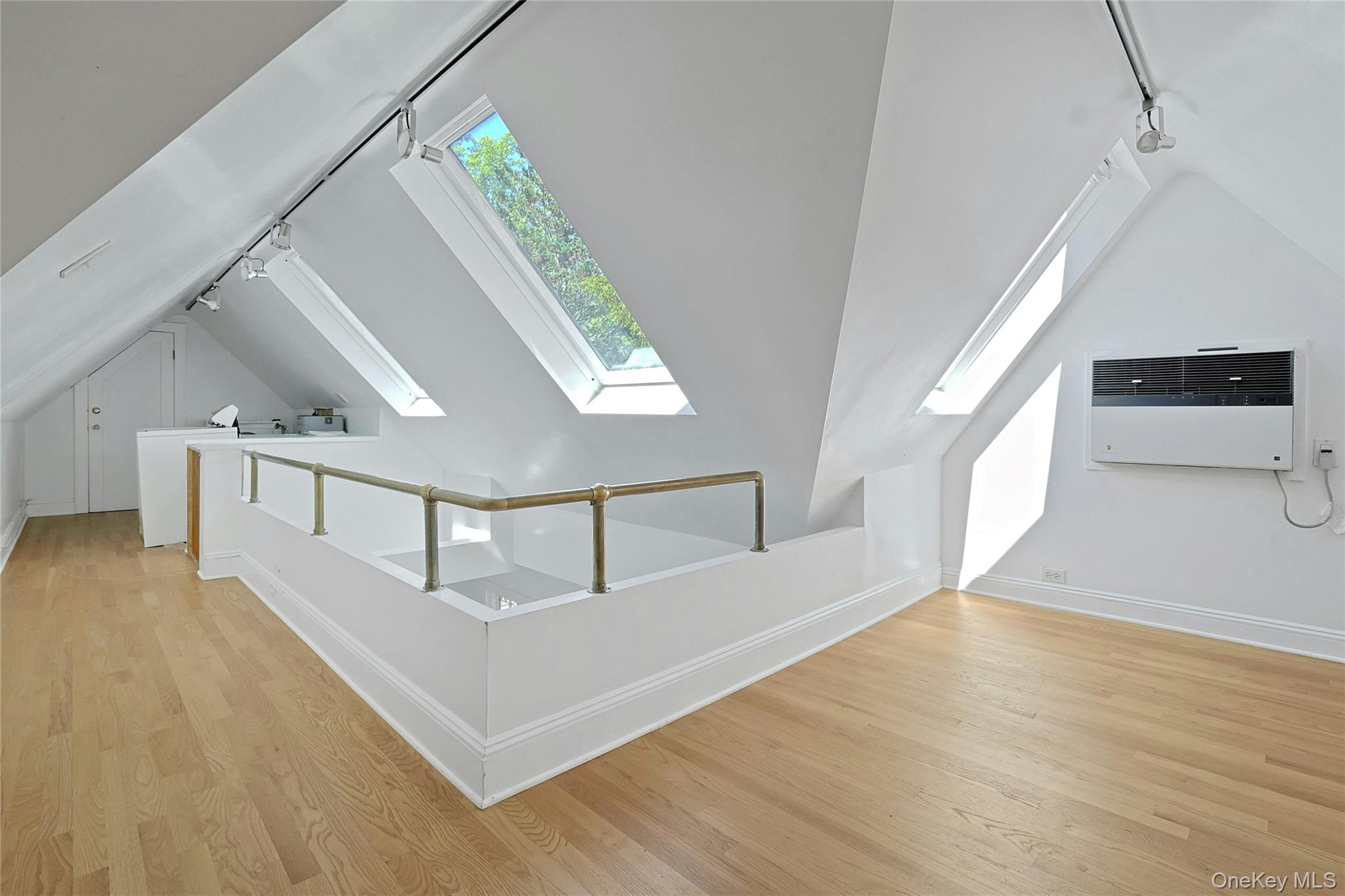 16 Lewis Road Property Photo 36