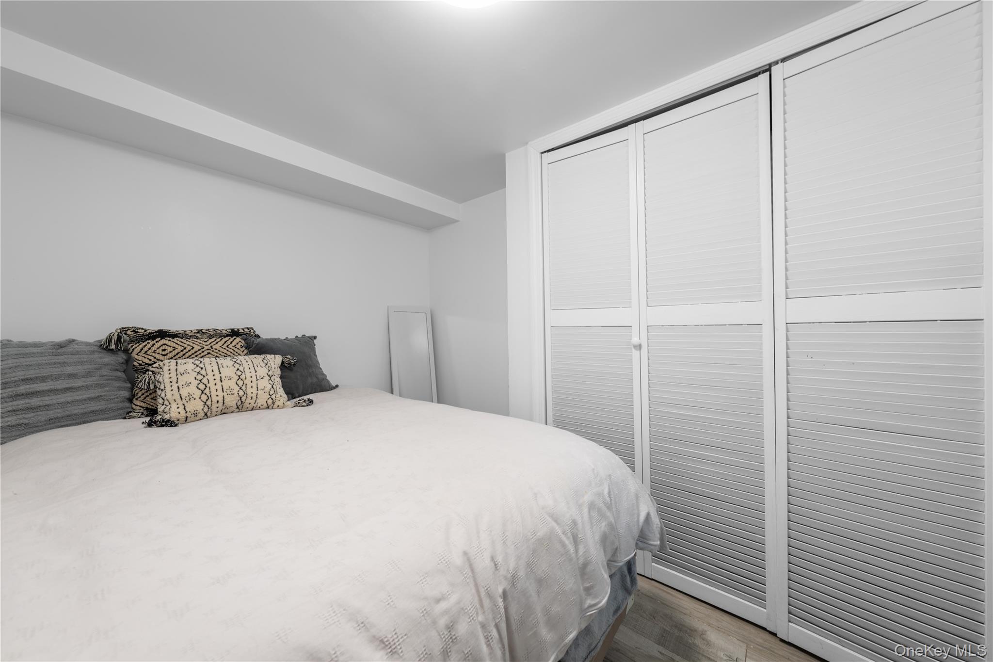 8015 250th Street Property Photo 24