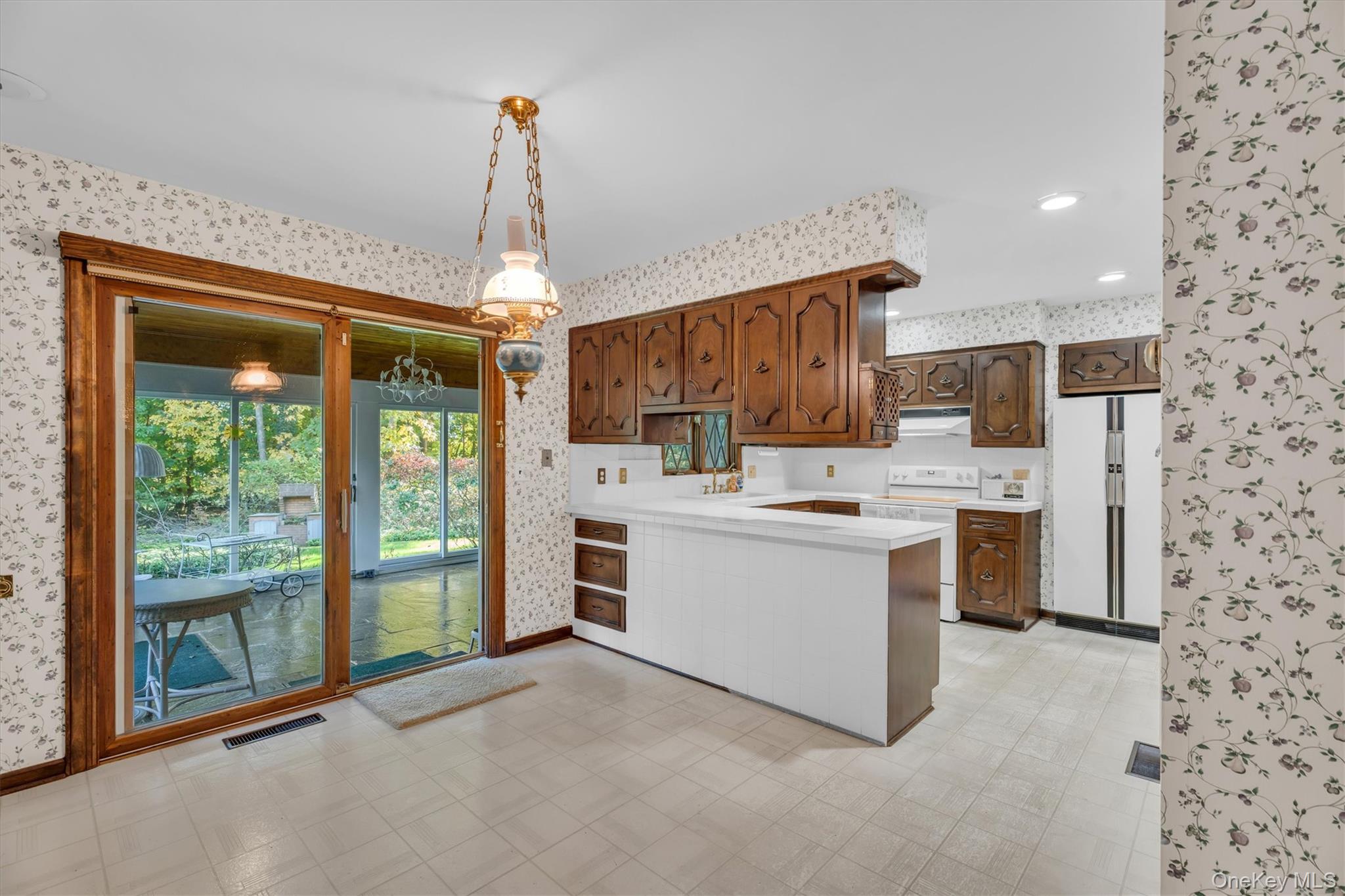 133 Old Field Road Property Photo 7