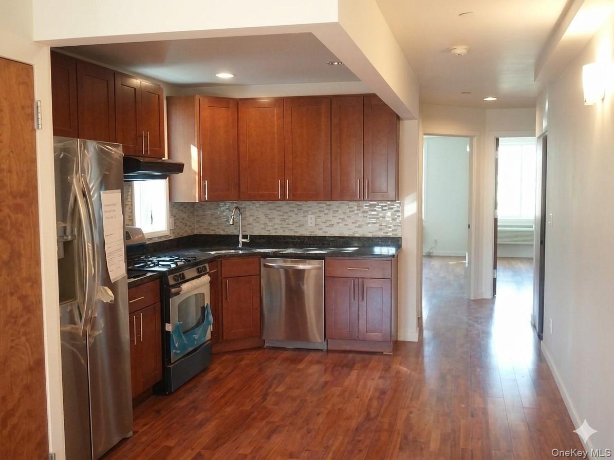 3710 149th Place 3a Property Photo 3