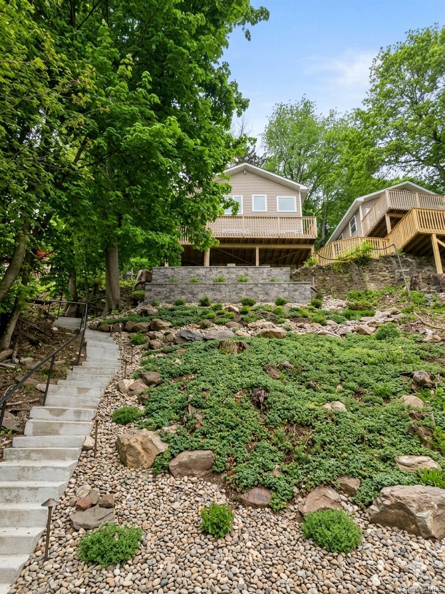 46 Riverside Avenue Property Photo 2