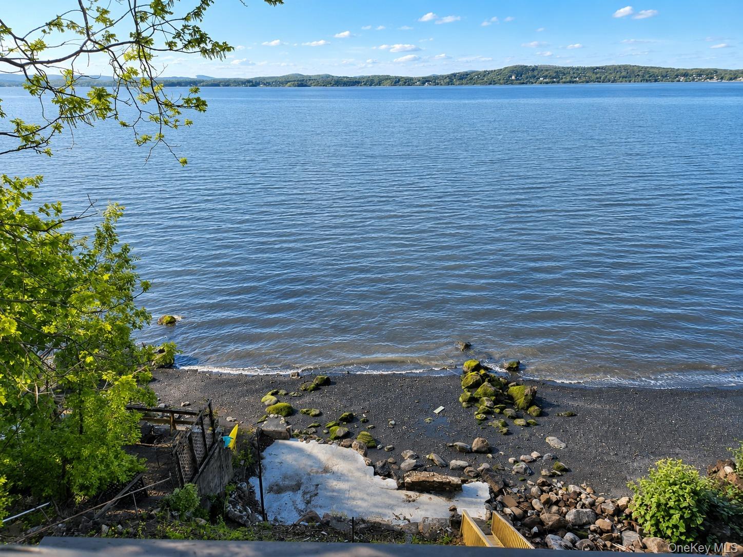 46 Riverside Avenue Property Photo 18