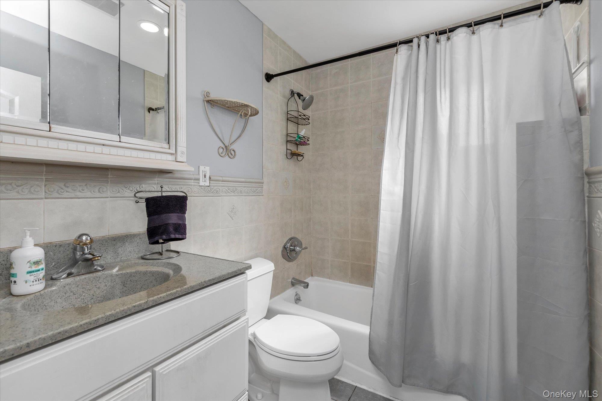 2457 Williams Court Property Photo 16