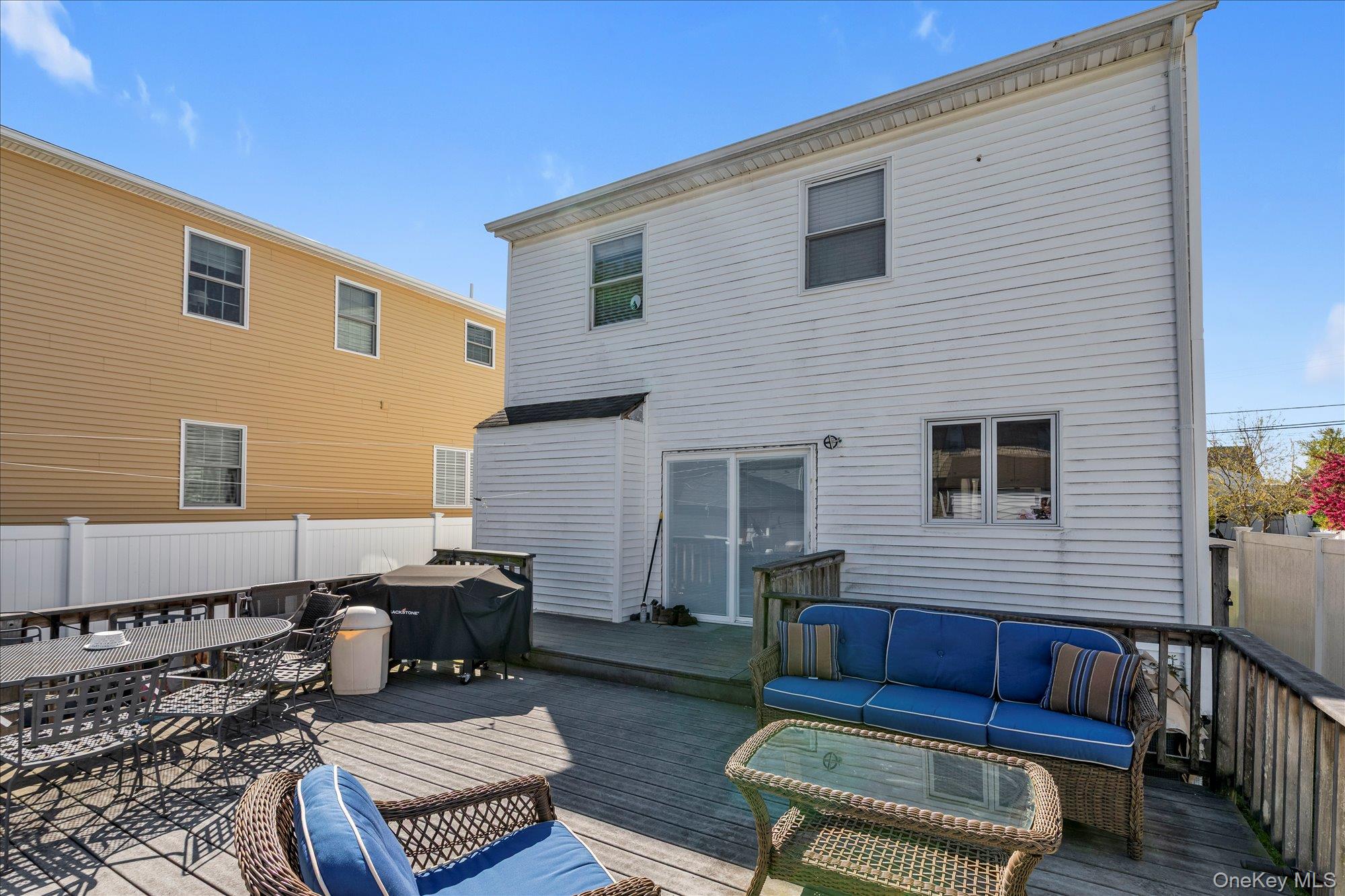 2457 Williams Court Property Photo 17