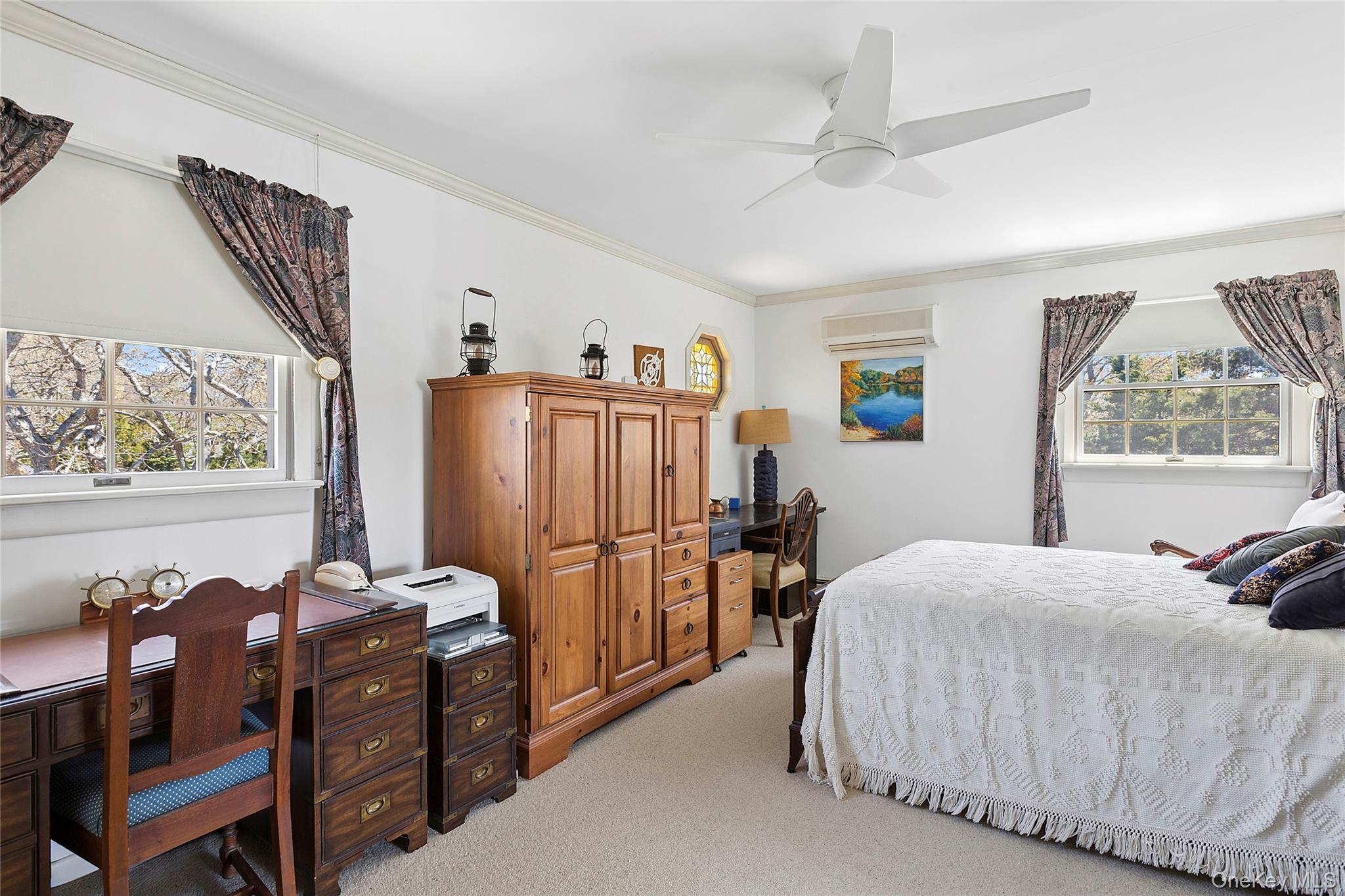 100 Crescent Street Property Photo 12