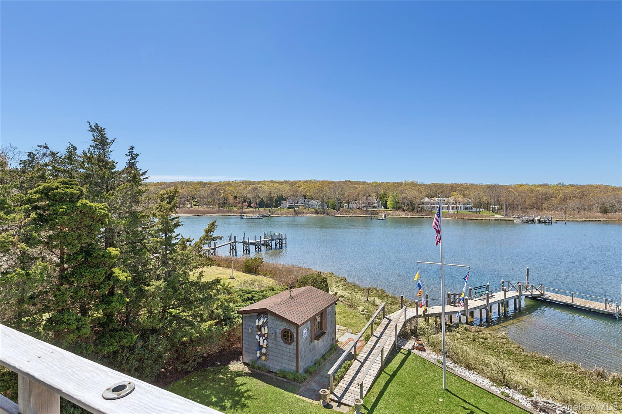 100 Crescent Street Property Photo 15