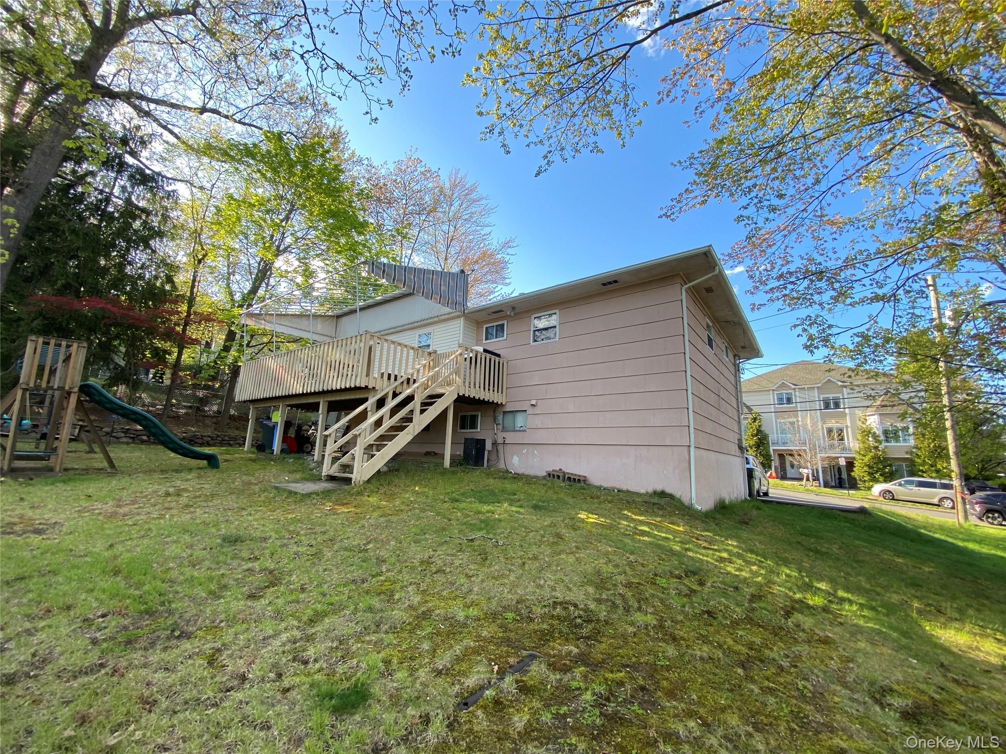 12 Merrick Drive Property Photo 2