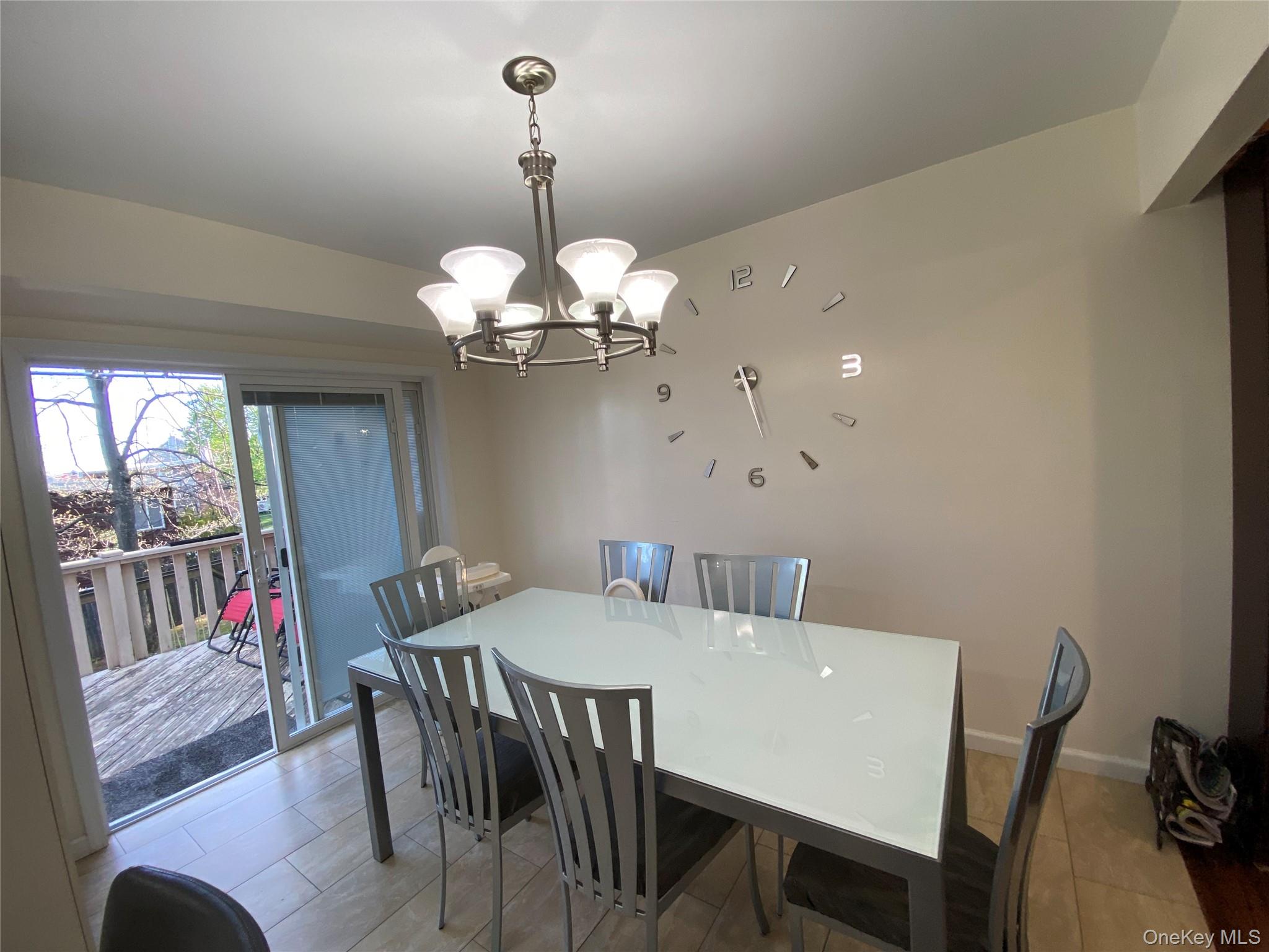 12 Merrick Drive Property Photo 4