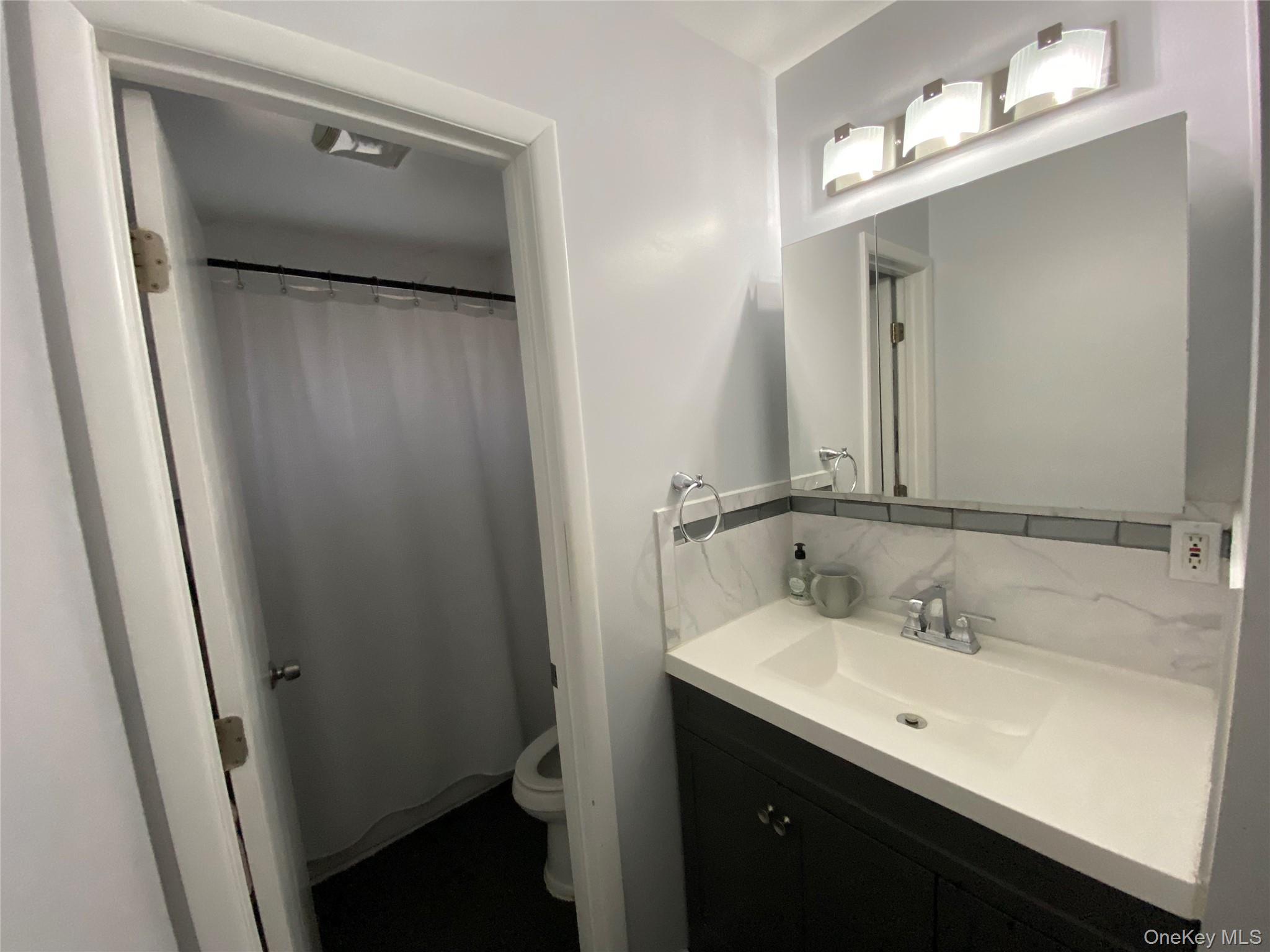 12 Merrick Drive Property Photo 8