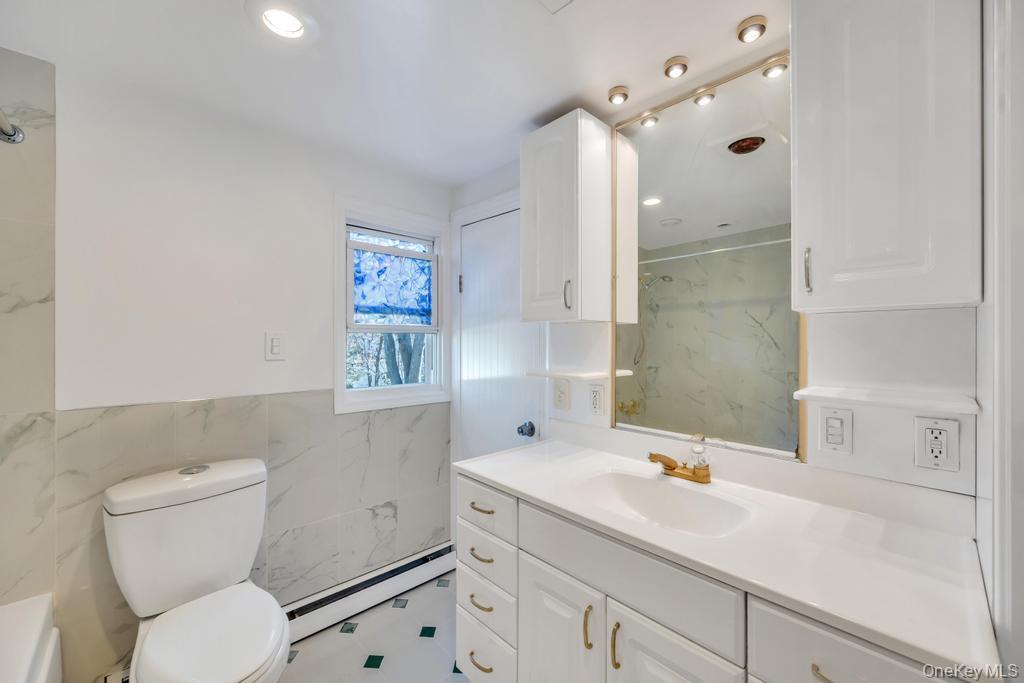 64 Spar Drive Property Photo 14