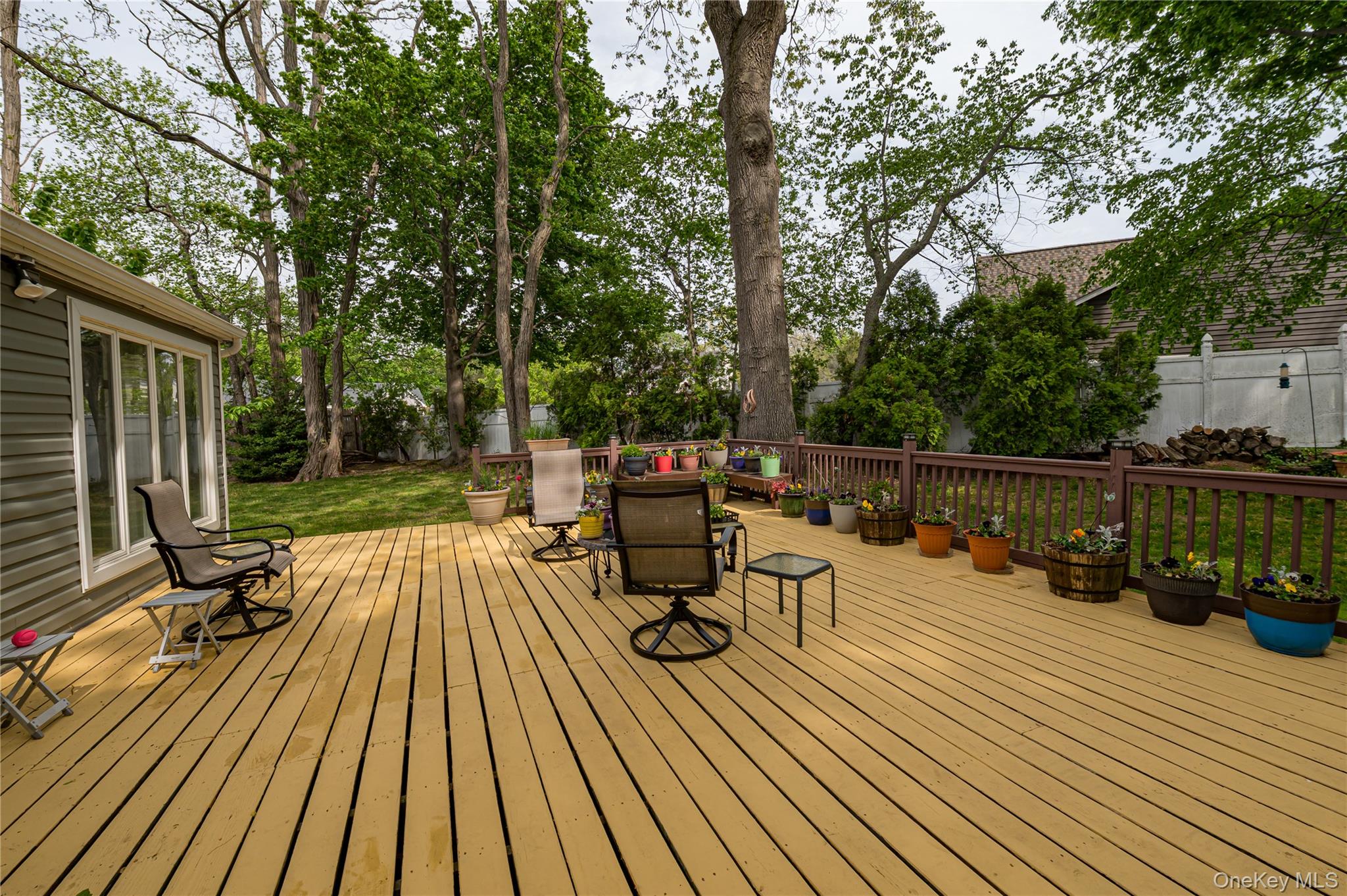 17 Lodge Lane Property Photo 33