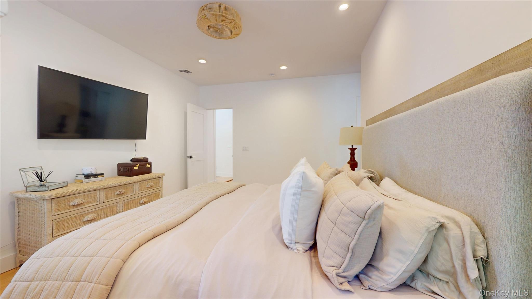 5 Halsey Avenue Property Photo 4