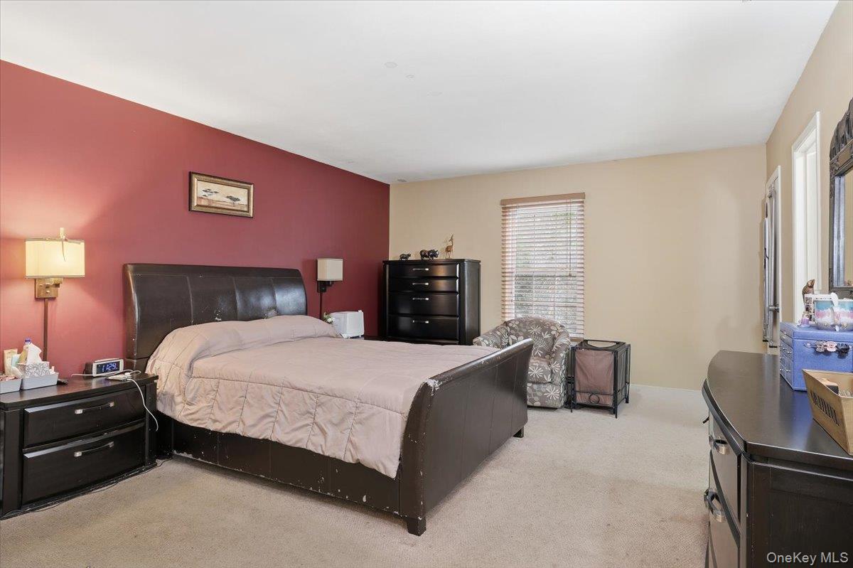 10 Calicotree Lane Property Photo 11