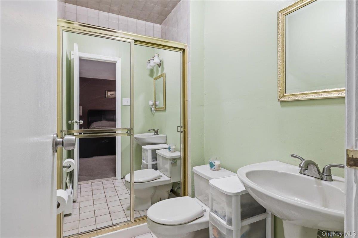 10 Calicotree Lane Property Photo 12