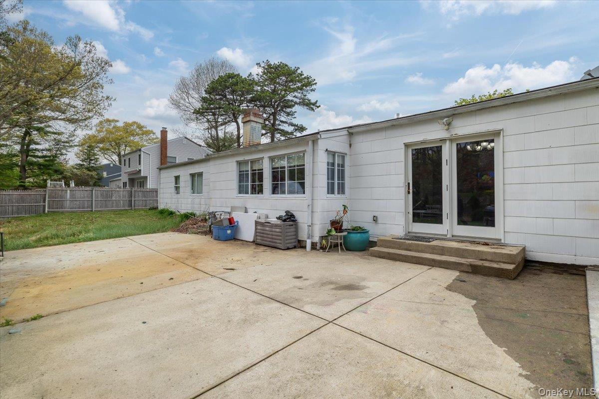 10 Calicotree Lane Property Photo 15