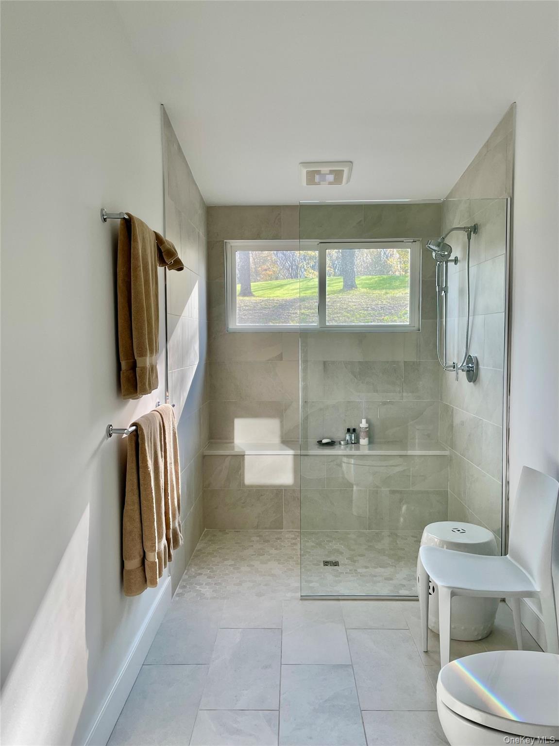 323 Haddock Hill Road Property Photo 14