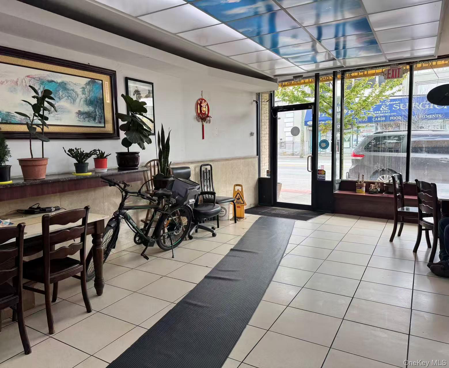 994676 Property Photo 4