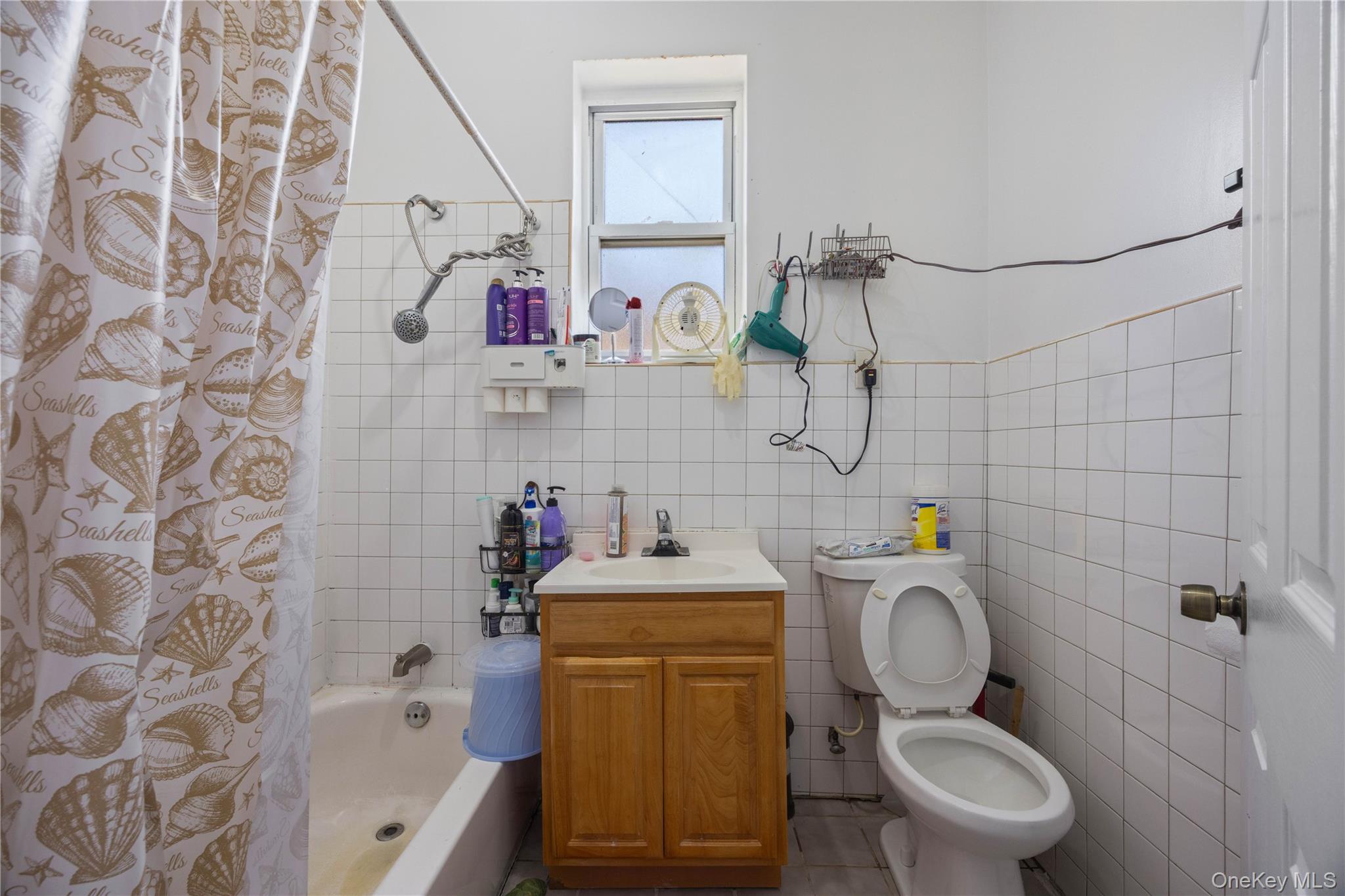 2412 Grand Avenue Property Photo 40