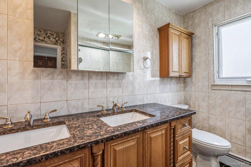 18 Lincoln Avenue Property Photo 22
