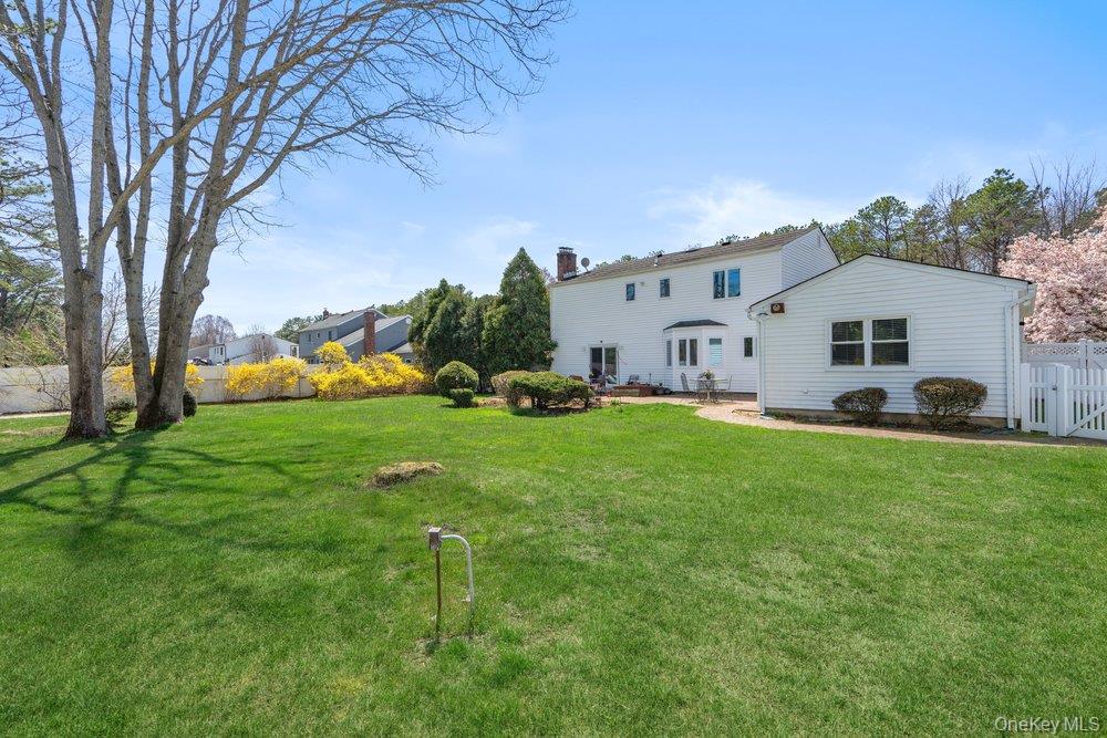 18 Lincoln Avenue Property Photo 37