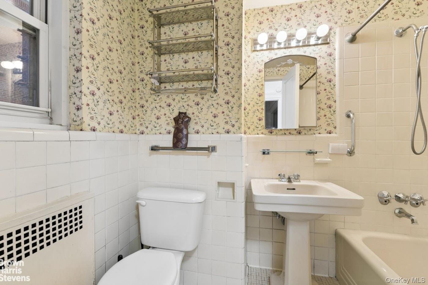 180 Cabrini Boulevard 118 Property Photo 24