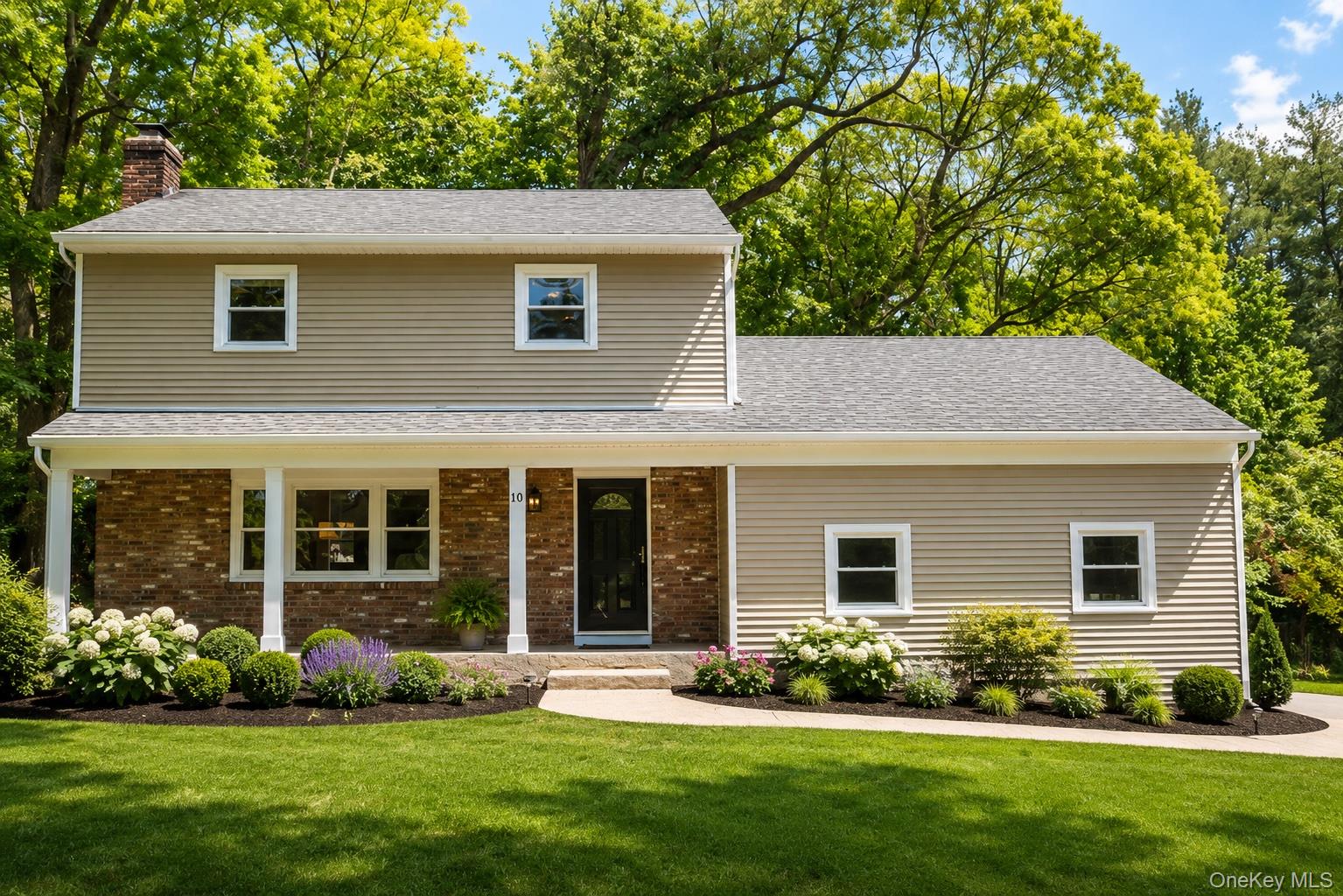 10 Tudor Drive Property Photo 1