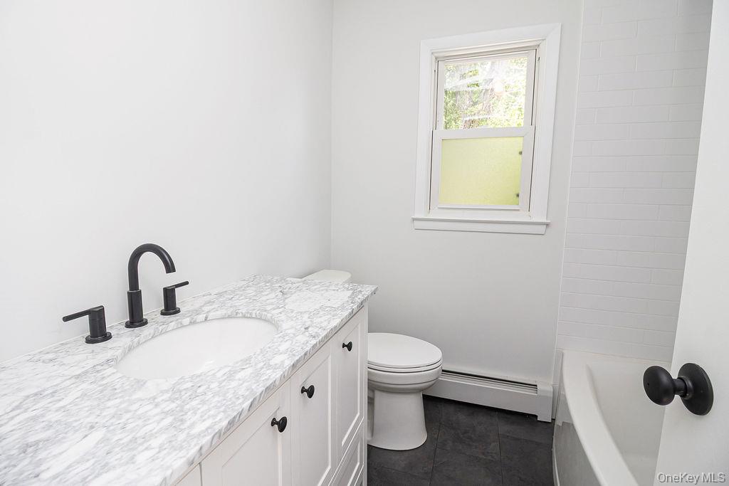 10 Tudor Drive Property Photo 34