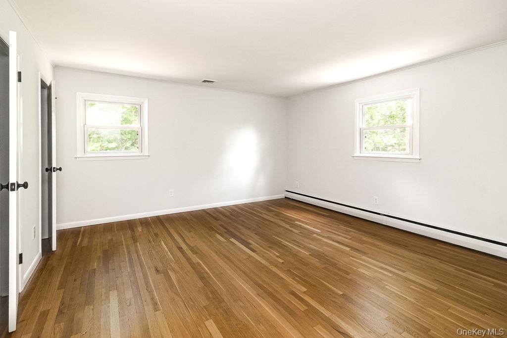 10 Tudor Drive Property Photo 36