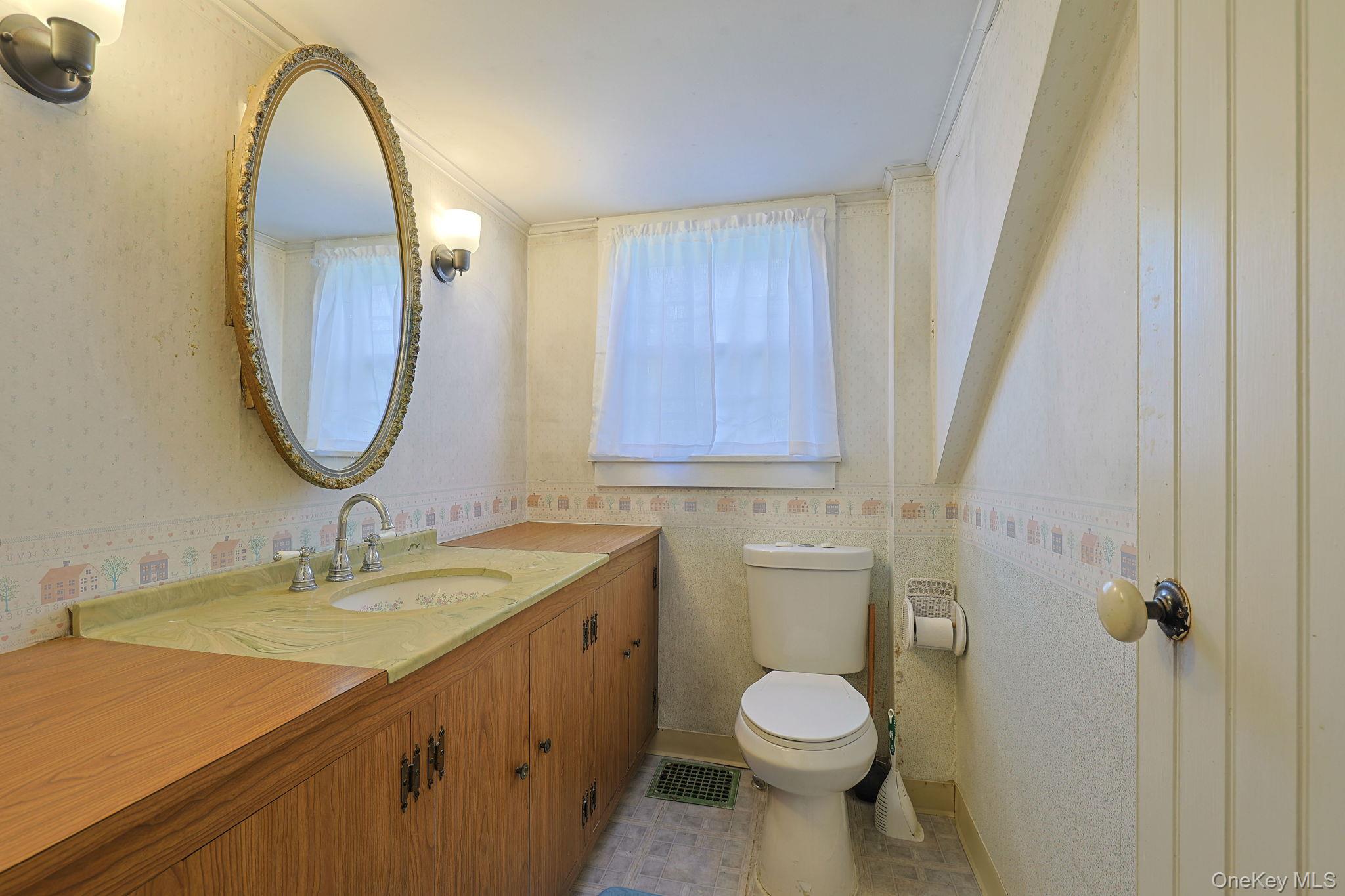 82 Lower Road Property Photo 27