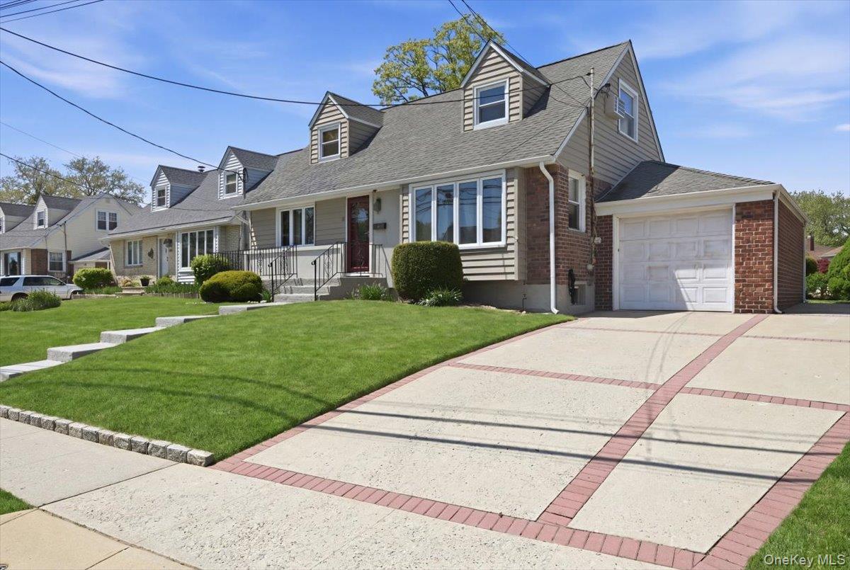 58 Lyon Street Property Photo 1