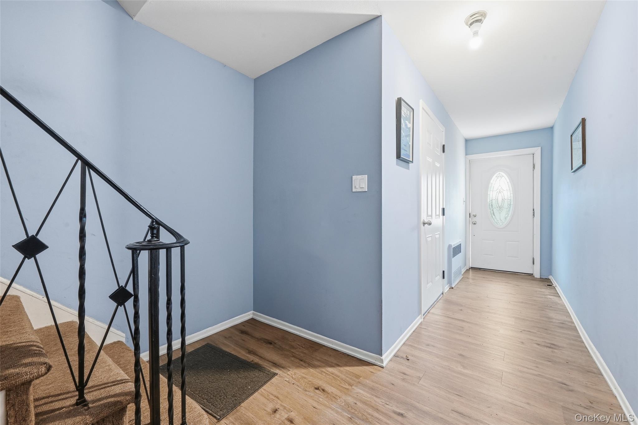 26505 Hillside Avenue Property Photo 4