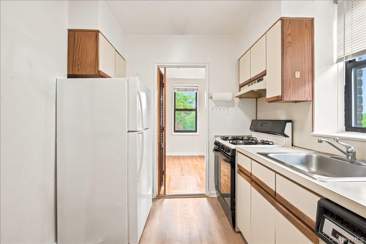 102-12 65th Avenue C35 Property Photo 13