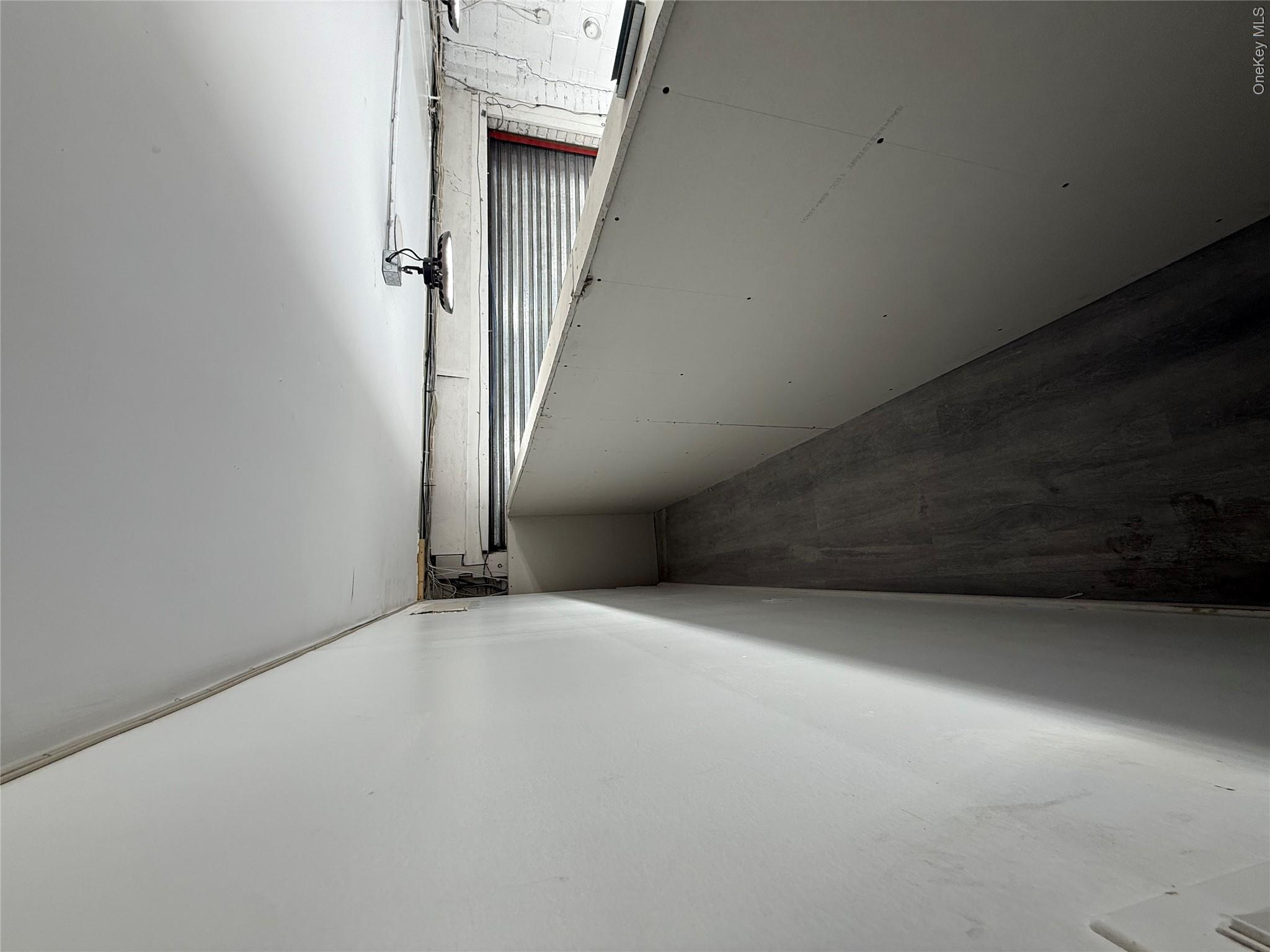 18204 Liberty Avenue Property Photo 11