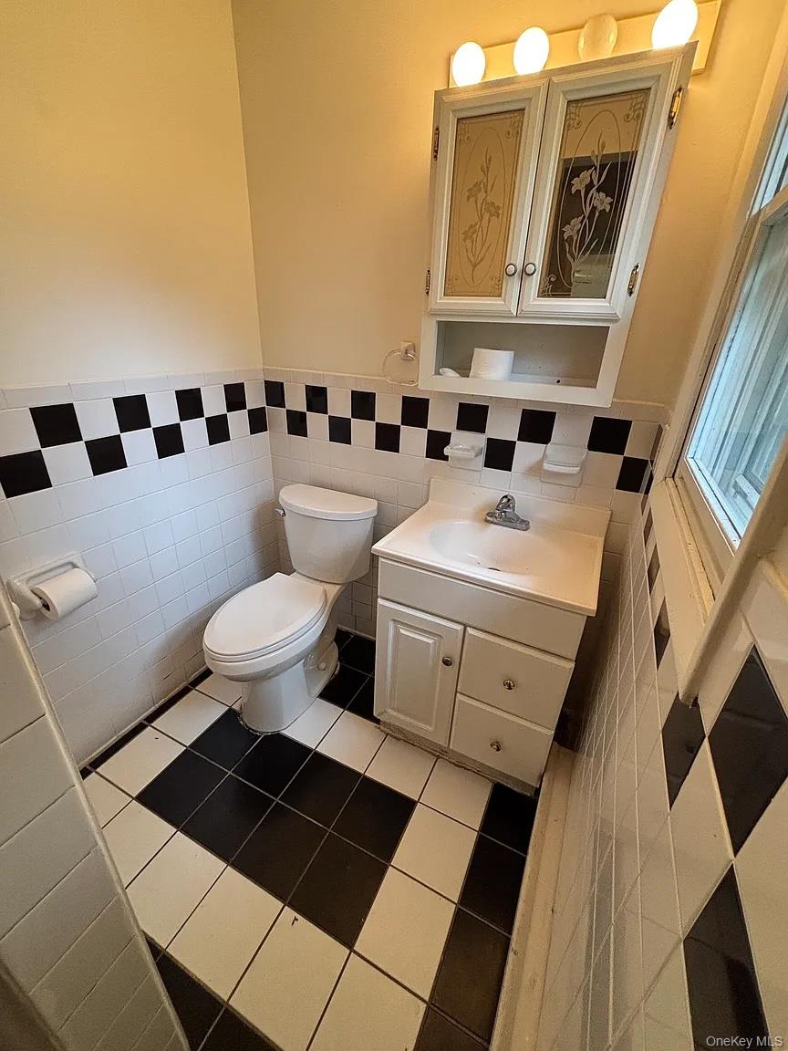 2 Partington Place Property Photo 11