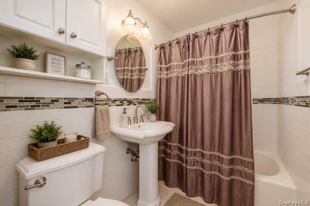 812 Swinton Avenue Property Photo 16